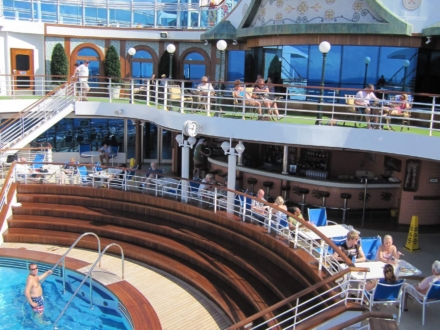 cruise pool